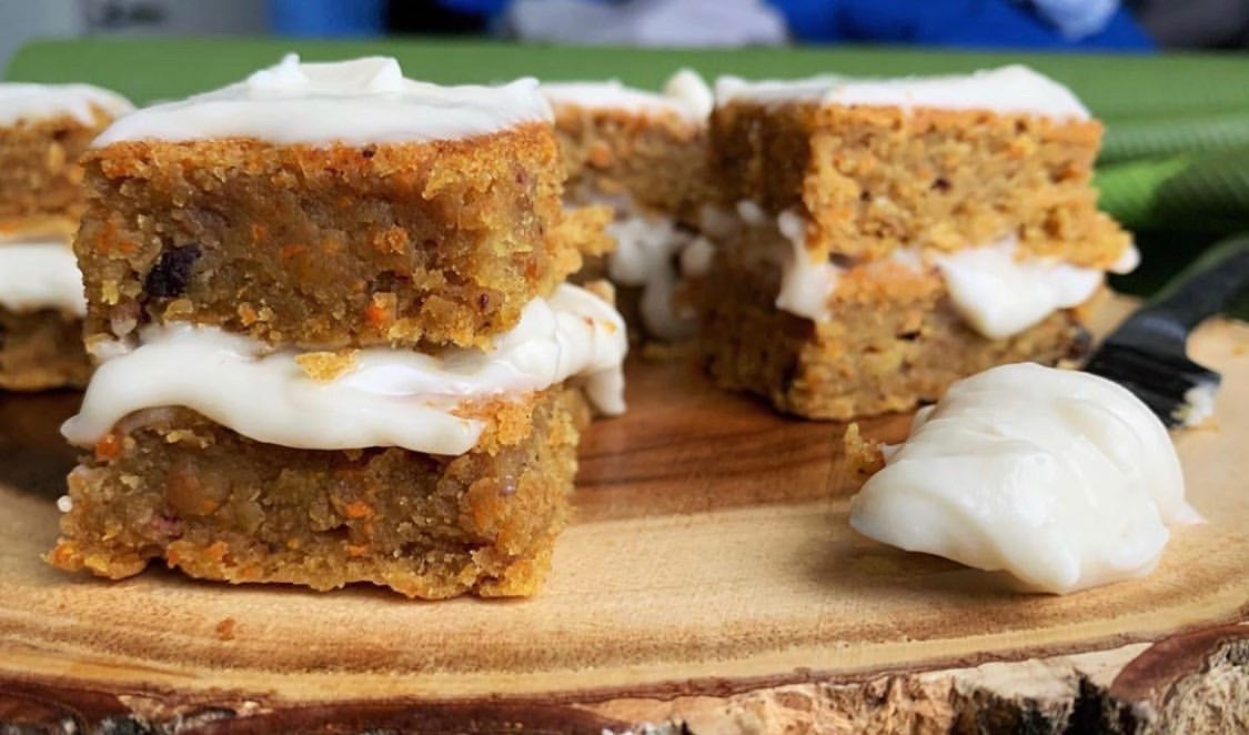 Date-Carrot Cake Bars!
